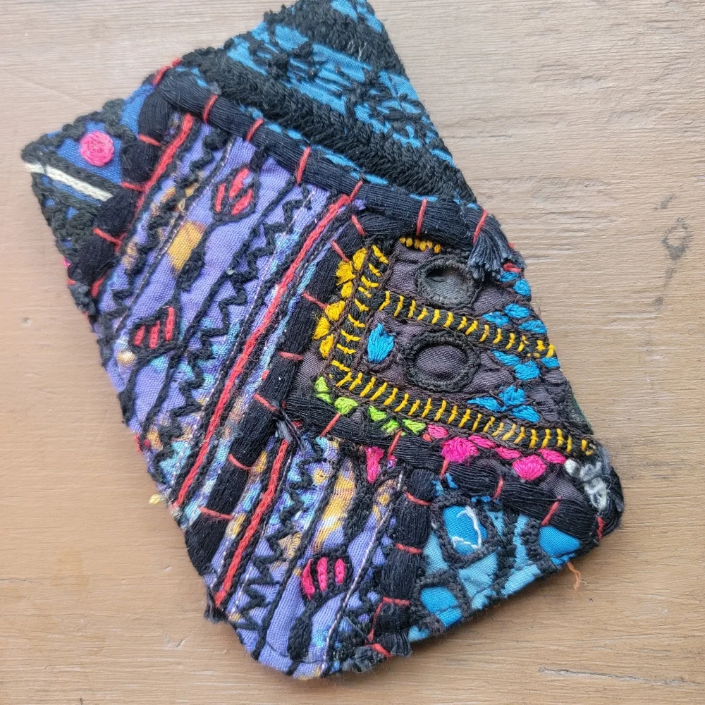 🍄🪬 Free People Boho Embroidered Repurposed vtg banjara hippie Wallet card case